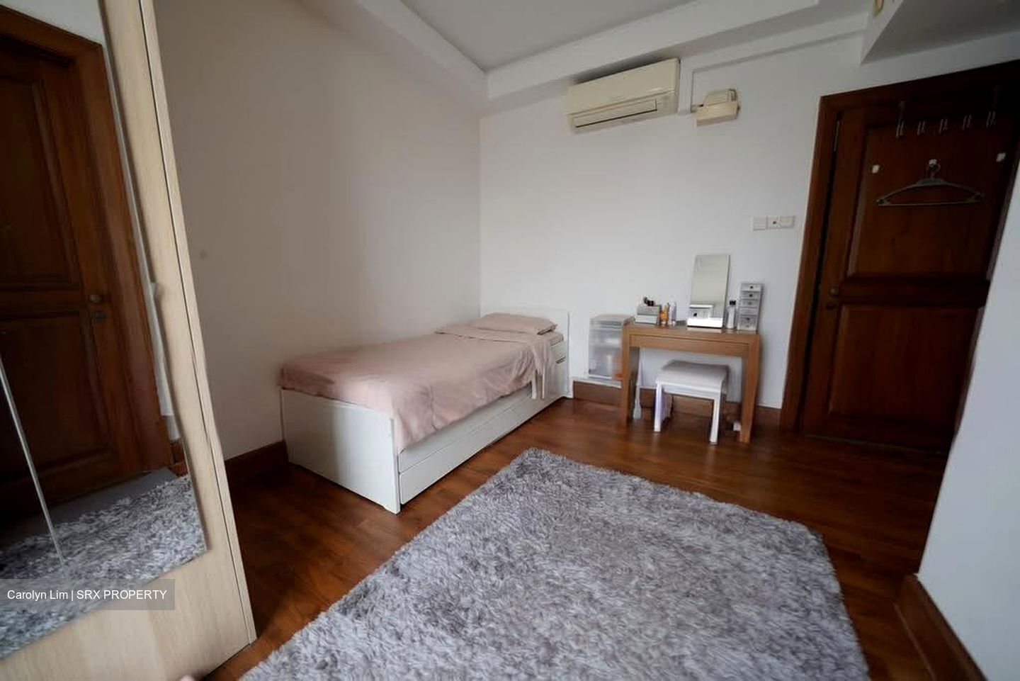 Valley Park (D10), Condominium #633427471